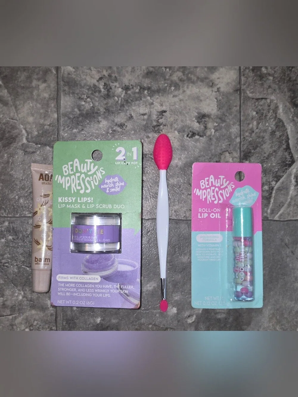 Lip Bundle- Beauty Impressions 2-in-1 Lip Mask & Scrub, Dual-Ended Lip Tool, Etc